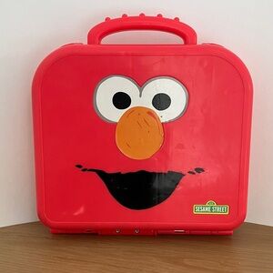 Elmo On The Go Letters